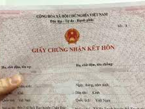 Đăng ký kết hôn khi đang hưởng án treo được không