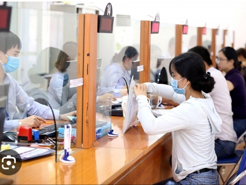 Người lao động không được hưởng chế độ thai sản sớm, ốm đau vì doanh nghiệp nợ đóng BHXH