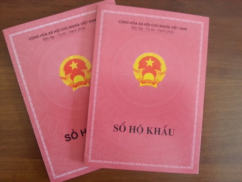 Những lưu ý trước khi sổ hộ khẩu giấy bị "khai tử"