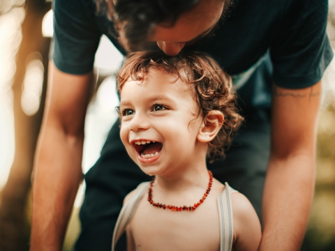 Chủ thể nào được nhận làm con nuôi?