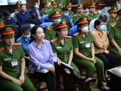   Vụ Vạn Thịnh Phát: Một bị cáo lâm trọng bệnh, sinh mạng tính từng ngày